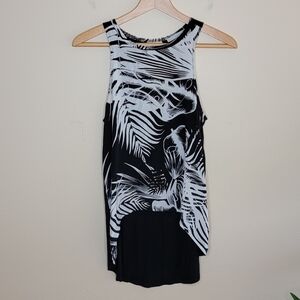 Townsen | Black & White Tropical Print High-Low Tank Top Size XS